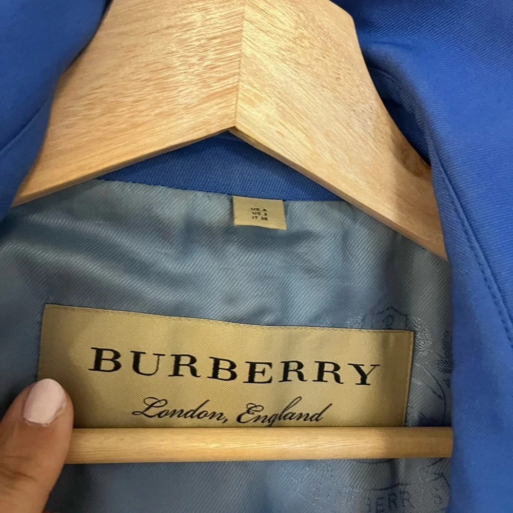 BURBERRY | Royal Blue Double-Breasted Coat “sandringham” mid length - Picture 10 of 15